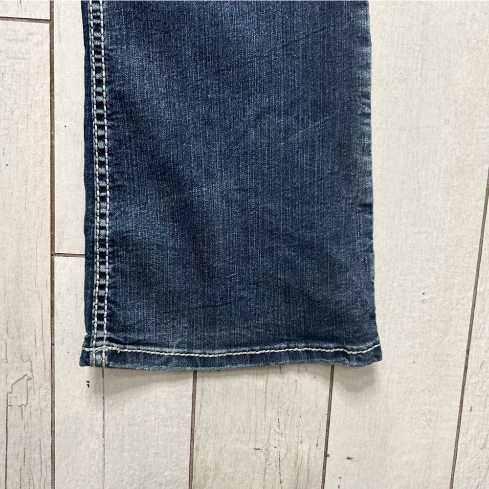 Silver Jeans Womens 31/30 Blue Suki Mid Flare Medium Wash Denim Pockets Logo - Picture 3 of 8
